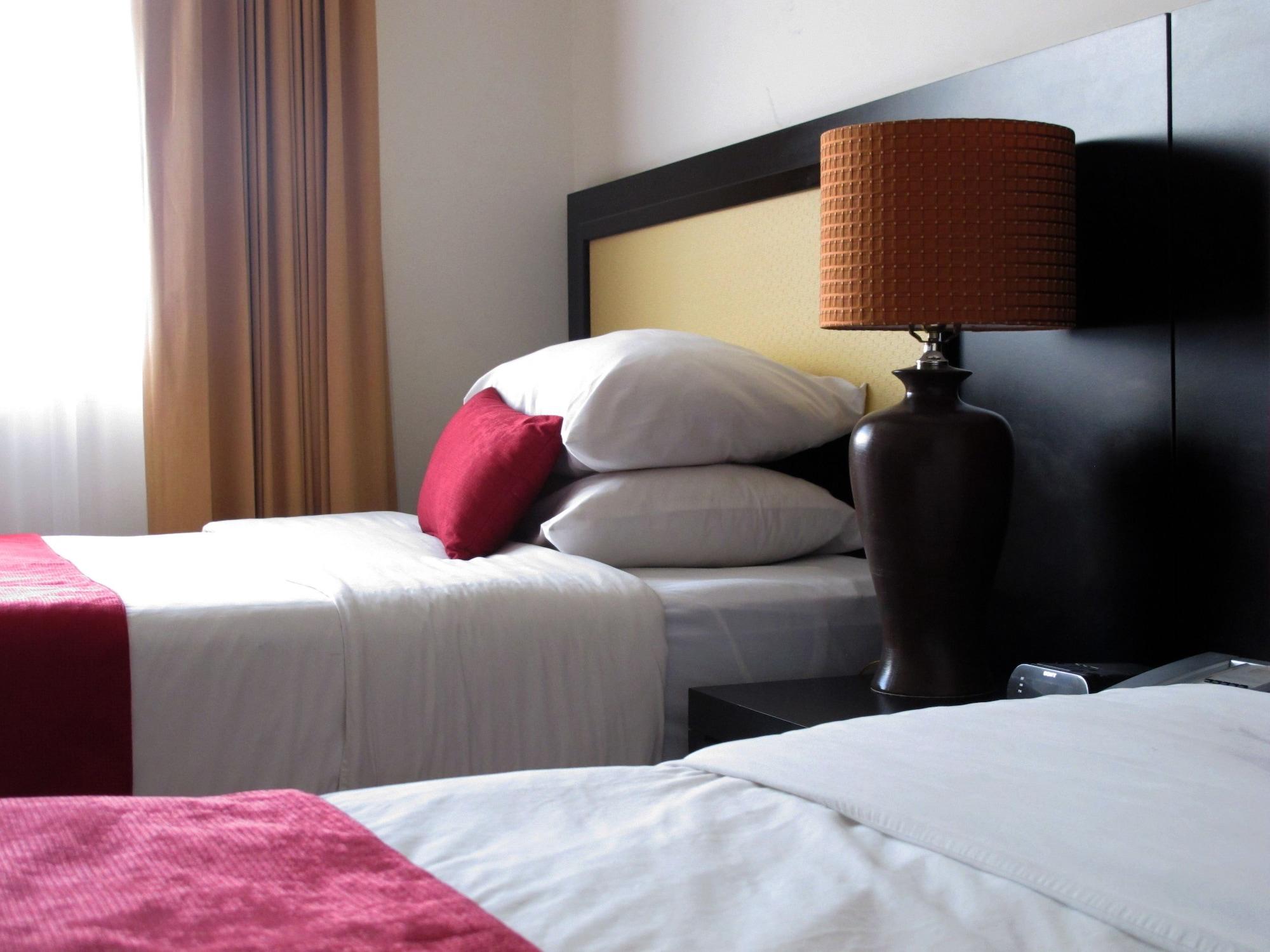 Hotel Kc 4*