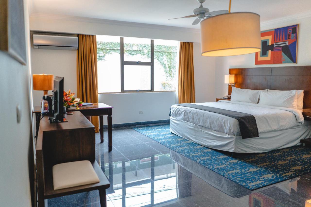 Hotel Kc 4*